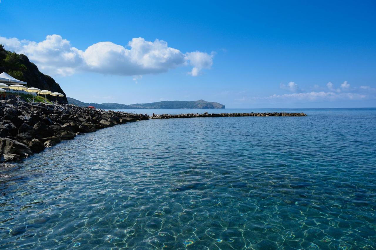 Villaggio Stella Del Sud & Resort Пискиота Екстериор снимка
